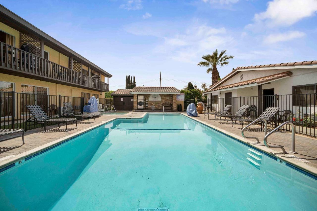 The Lemon Tree Hotel Anaheim Buitenkant foto